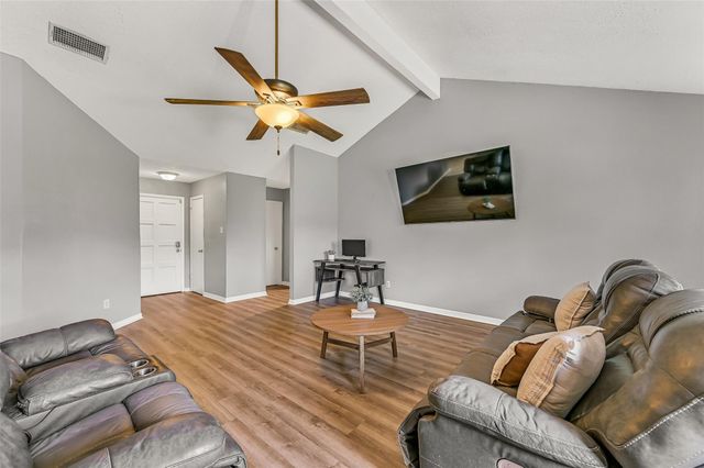 2503 Bisontine Street, Friendswood, TX 77546