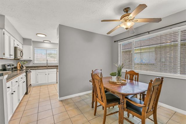 2503 Bisontine Street, Friendswood, TX 77546