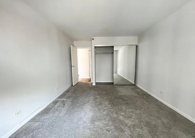 33 W DELAWARE Place 10D, Chicago, IL 60610