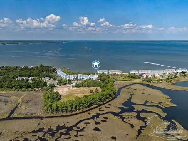 16104 Innerarity Pt Rd, Pensacola, FL 32507