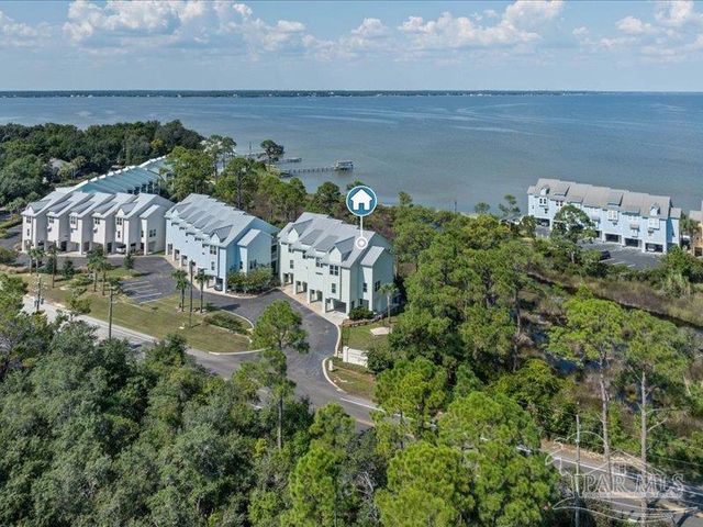 16104 Innerarity Pt Rd, Pensacola, FL 32507