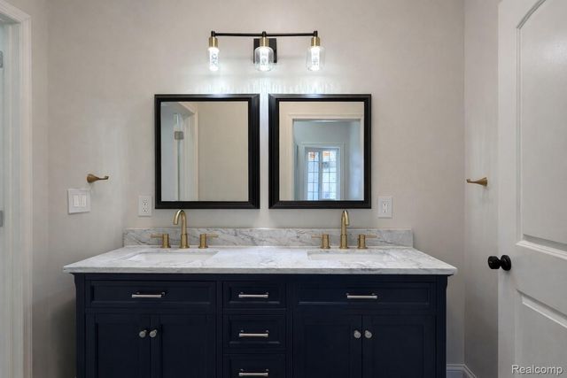 409 6 Mile Road Nw, Alpine Township, MI 49321