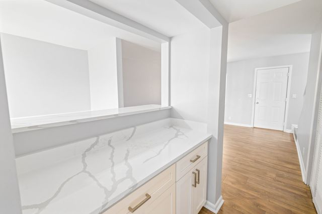 370 Wallace Rd Apt C6, Nashville, TN 37211