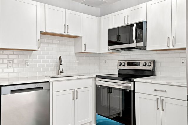 370 Wallace Rd Apt C6, Nashville, TN 37211
