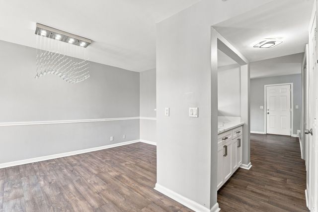 370 Wallace Rd Apt C6, Nashville, TN 37211