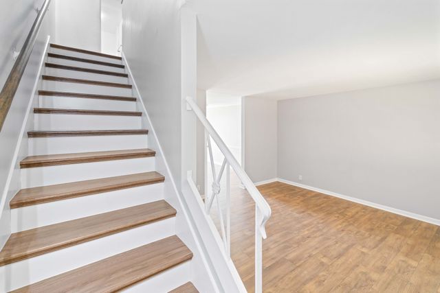 370 Wallace Rd Apt C6, Nashville, TN 37211