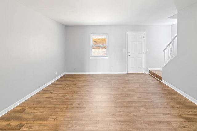 370 Wallace Rd Apt C6, Nashville, TN 37211