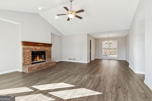 4675 Creek Bluff Drive, Sugar Hill, GA 30518