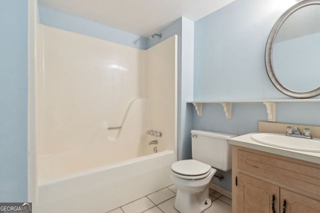 4675 Creek Bluff Drive, Sugar Hill, GA 30518