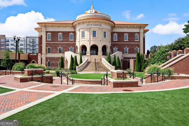 4675 Creek Bluff Drive, Sugar Hill, GA 30518