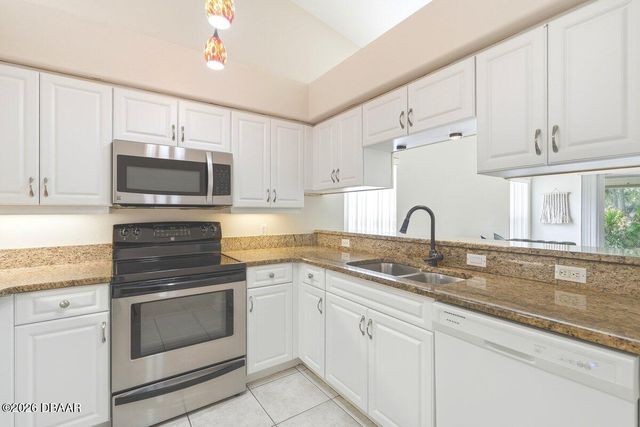 45 Golf Villa Drive, Port Orange, FL 32128