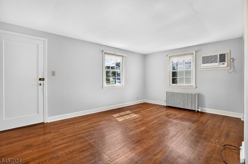 7 Bond Pl, North Arlington Boro, NJ 07031 — photo 3