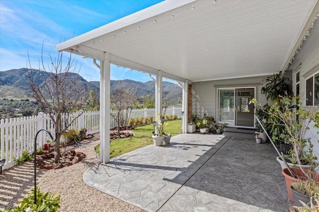 8975 Lawrence Welk Dr 137, Escondido, CA 92026