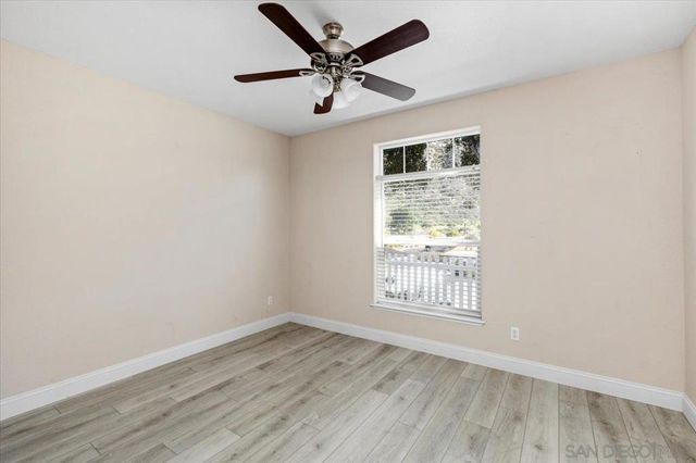 8975 Lawrence Welk Dr 137, Escondido, CA 92026