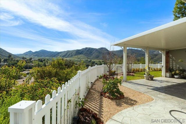 8975 Lawrence Welk Dr 137, Escondido, CA 92026