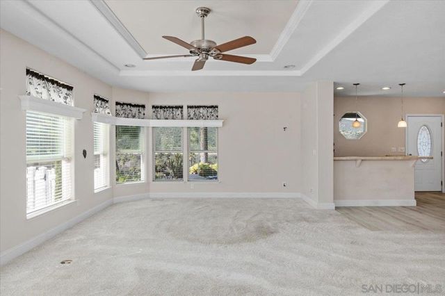 8975 Lawrence Welk Dr 137, Escondido, CA 92026