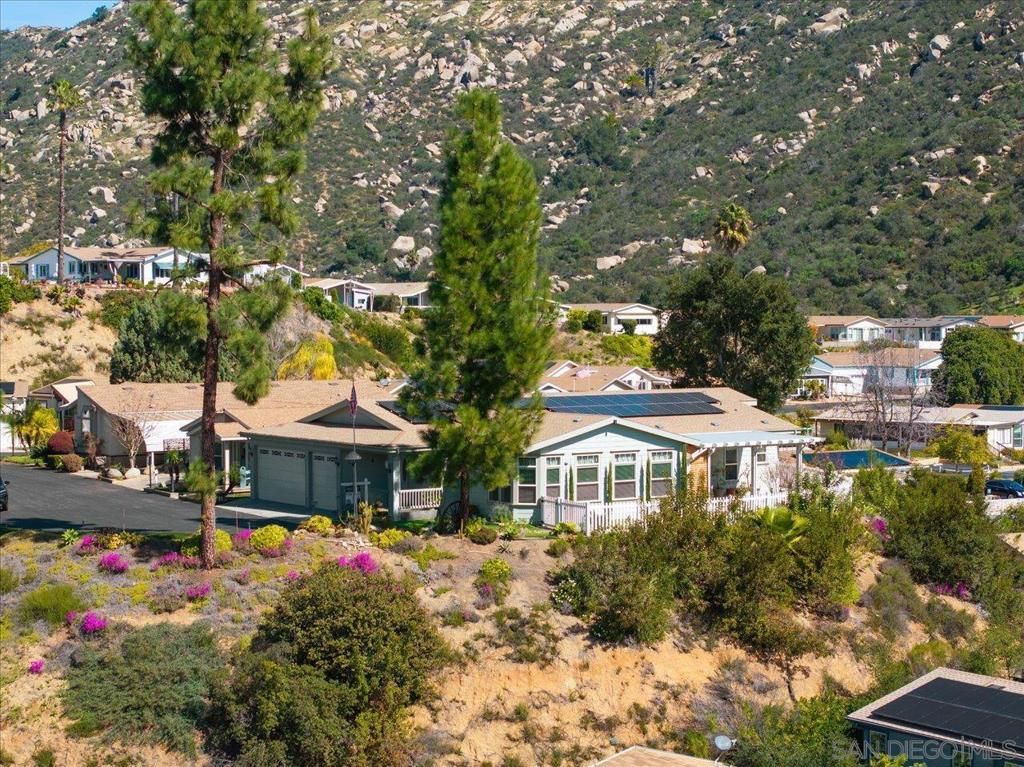 8975 Lawrence Welk Dr 137, Escondido, CA 92026