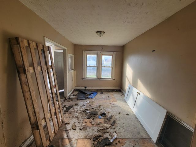 1045-1051 E 20th Avenue, Columbus, OH 43211