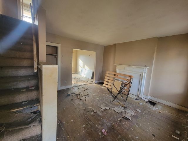 1045-1051 E 20th Avenue, Columbus, OH 43211