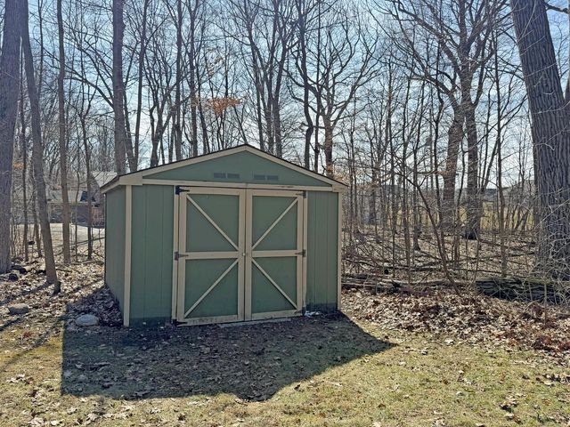 3766 Maplewood COURT, Hubertus, WI 53033