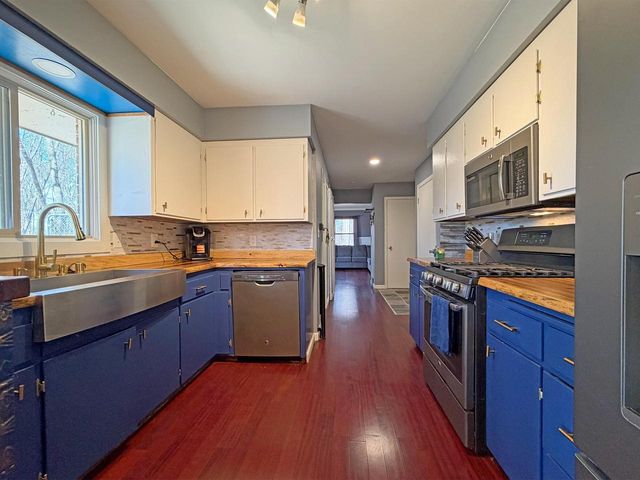 3766 Maplewood COURT, Hubertus, WI 53033