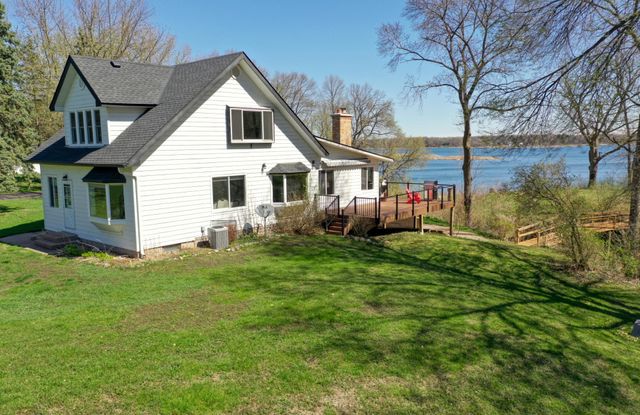 11551 278th Street, Chisago City, MN 55013