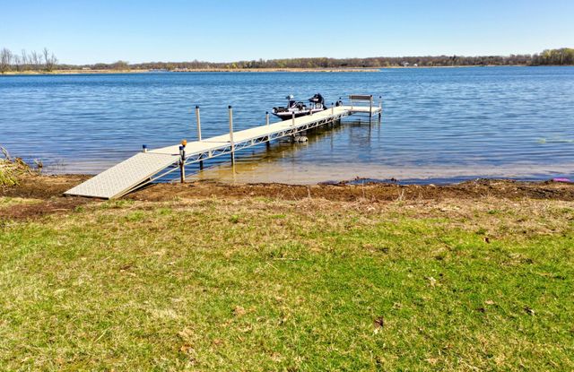11551 278th Street, Chisago City, MN 55013