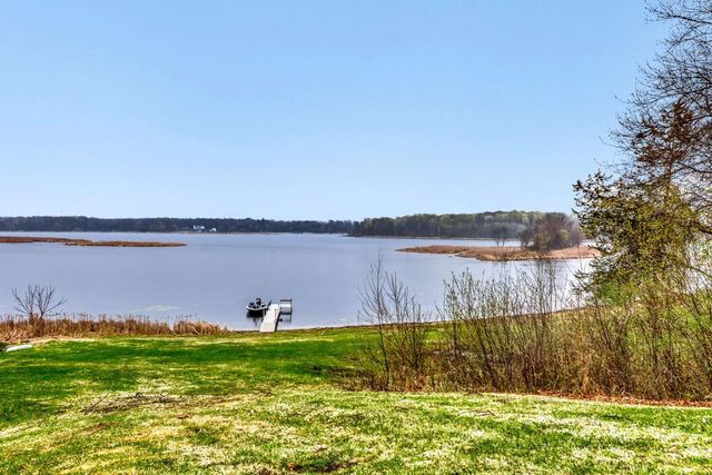 11551 278th Street, Chisago City, MN 55013