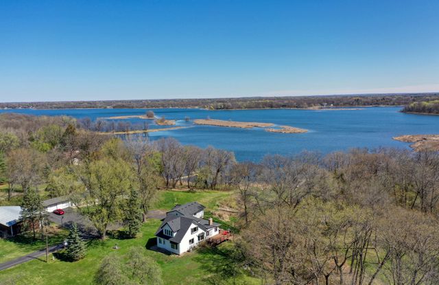 11551 278th Street, Chisago City, MN 55013