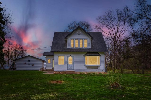 11551 278th Street, Chisago City, MN 55013