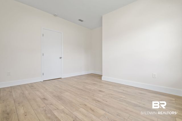 202 N Lafayette St, Mobile, AL 36604