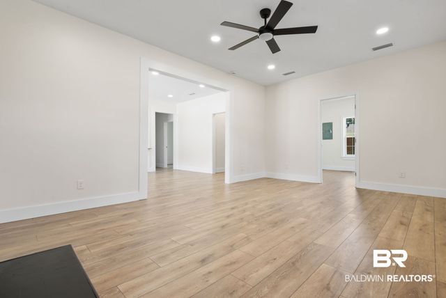 202 N Lafayette St, Mobile, AL 36604