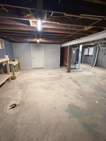 1 Garnett Avenue, Williamstown, KY 41097