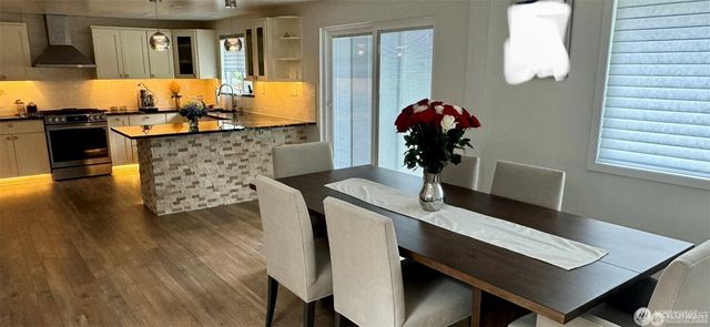 2001 Jefferson Way, Lynnwood, WA 98037