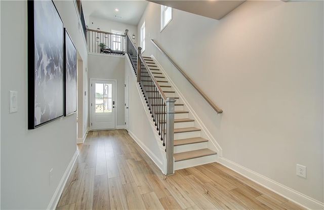 64 Avian Way, Auburn, GA 30011
