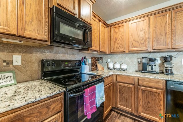 6806 Ambrose Circle, Temple, TX 76502