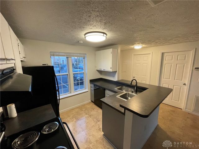 2133 Chapel Drive, Fairborn, OH 45324