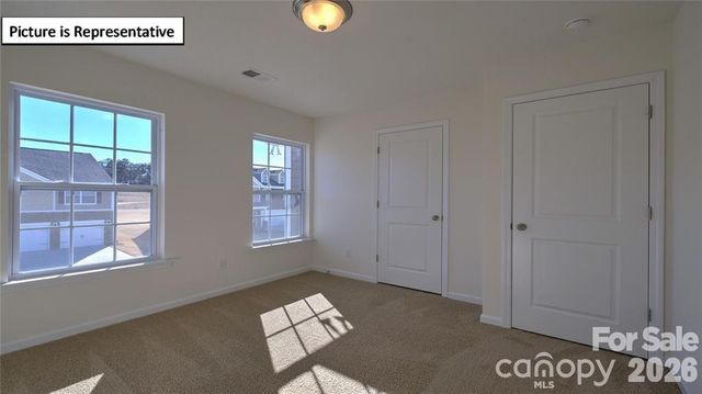 3133 Platinum Pointe Drive, Charlotte, NC 28227