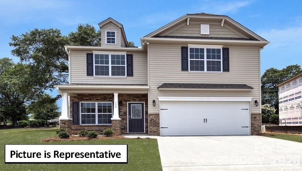 3133 Platinum Pointe Drive, Charlotte, NC 28227