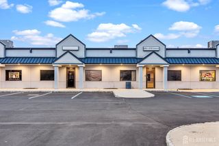 891 Cranbury South River Road 204, South Brunswick, NJ 08831