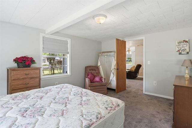 1289 CR 436, Lake Panasoffkee, FL 33538