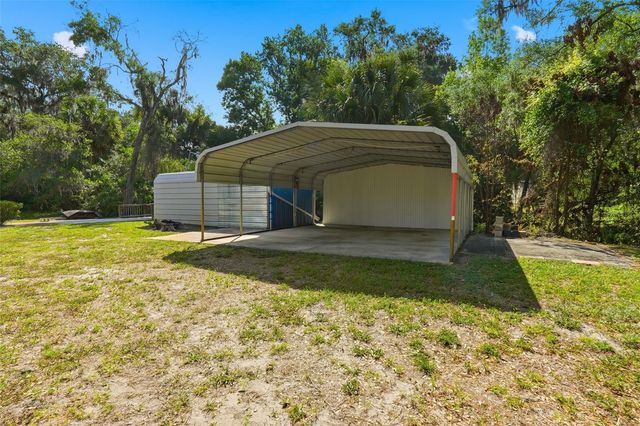 1289 CR 436, Lake Panasoffkee, FL 33538