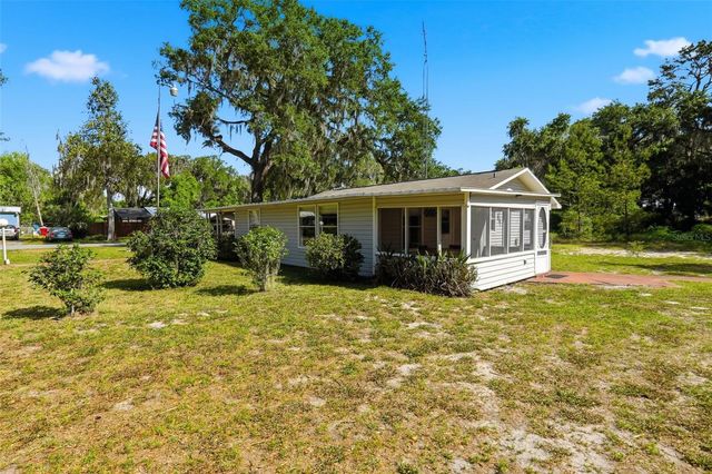 1289 CR 436, Lake Panasoffkee, FL 33538