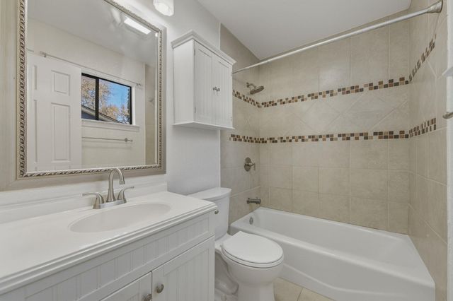 5702 LEWOOD DR, Austin, TX 78745