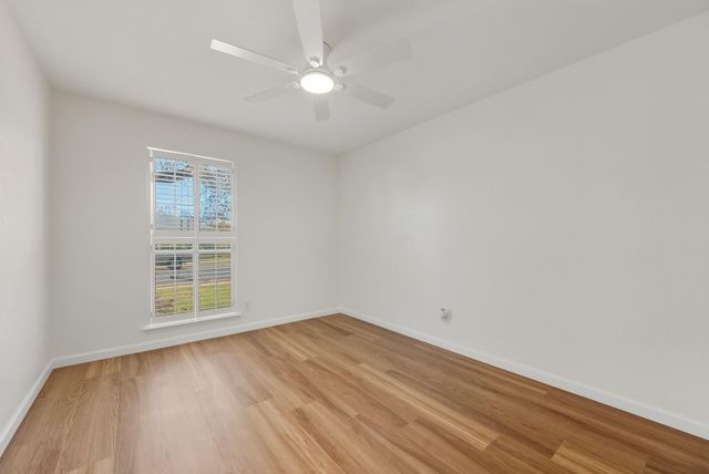 5702 LEWOOD DR, Austin, TX 78745