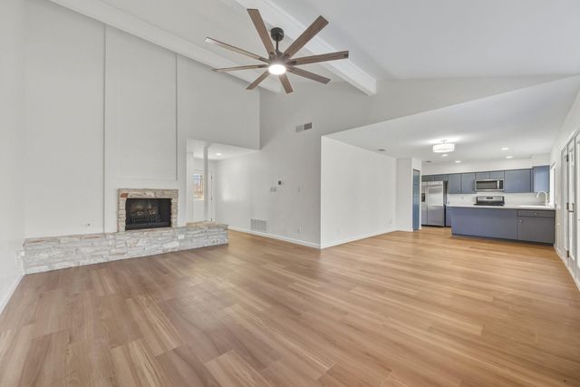 5702 LEWOOD DR, Austin, TX 78745