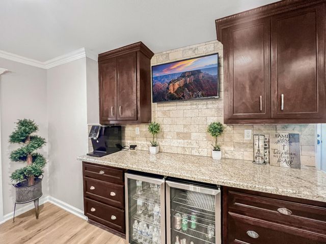 9731 Hadden Road, Baytown, TX 77521