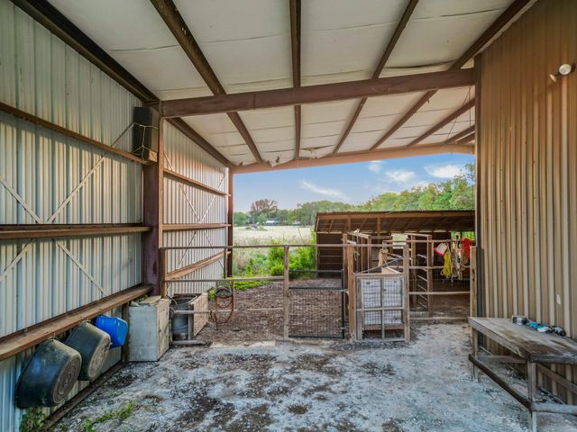 9731 Hadden Road, Baytown, TX 77521