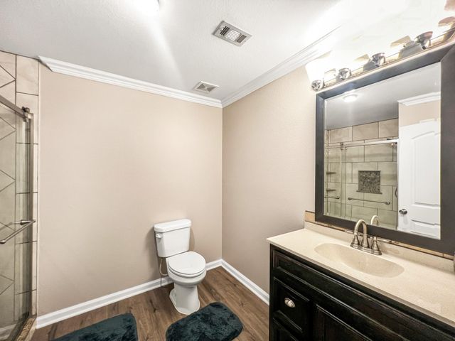 9731 Hadden Road, Baytown, TX 77521