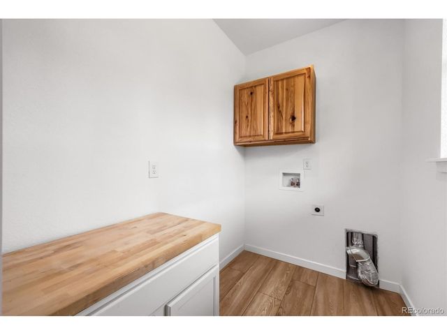 2608 Palau Way, Castle Rock, CO 80109